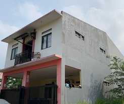 OYO Life 92779 Kost Arjuna