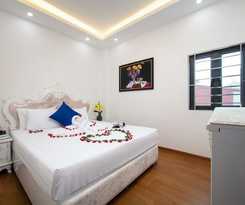 Hanoi Golden