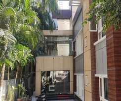 Hotel Q Saina\'s S K Regency