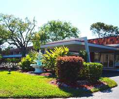 Baymont Inn & Suites Sarasota