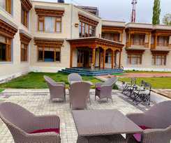 Niran Boutique