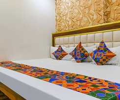 Hotel Fabexpress Jugnu Palace