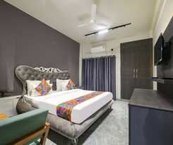 Hotel Fabhotel Naina Residency