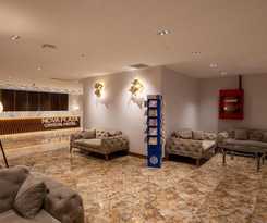 Nova Plaza Crystal and Spa