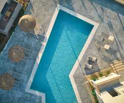  Villaggio Mare Suites