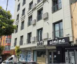 Almina Apartments and Suites