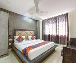 Fabhotel Green Valley
