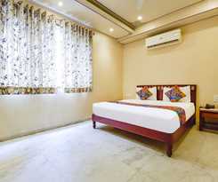 Fabhotel Bayan Elegance