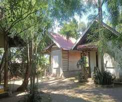 Hotel OYO 93766 Bunga Homestay