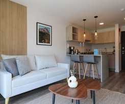 Los Pinos by Wynwood House