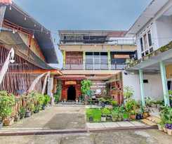 OYO 93736 Homestay Joglo Dephis Syariah