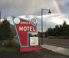 Hotel Circle R Motel