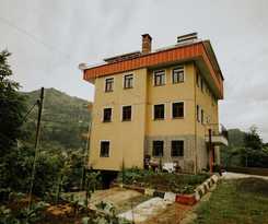 Deniz Apart