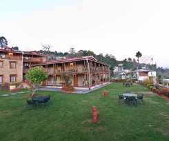 Chevron Eco Lodge