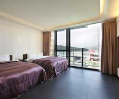 Hotel Lake In Mountain BandB