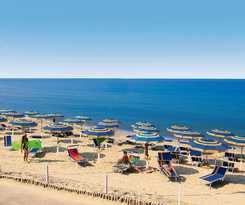  Happy Camp in Camping Baia Domizia