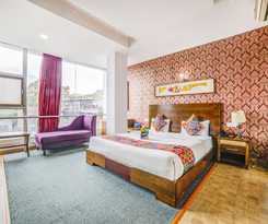 Hotel FabSilk Route