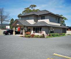 Hotel Executive on Fenton