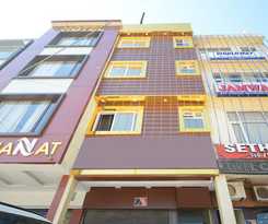 Hotel OYO 28335 Classic