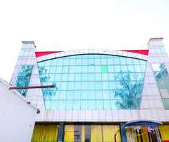 Hotel OYO 35761 Le Kingston