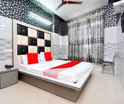 Hotel OYO 41344 Grand Hitesh
