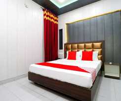 OYO 41743 Silver