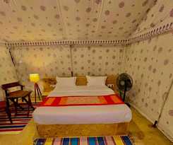 Amazing Desert Camp