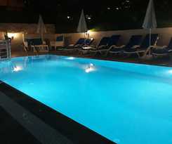  Golden Spark Apart Hotel