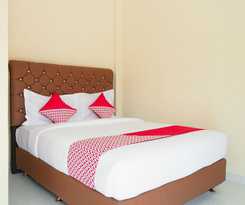 Hotel OYO 654 Fabio Guest House Syariah