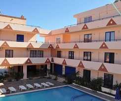 Saint Konstantin Beach Apartments
