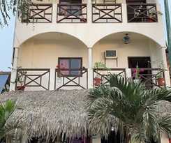 Hotel Hostal Humpback Internacional