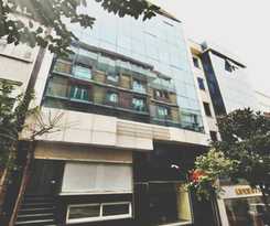 Yues Hotel