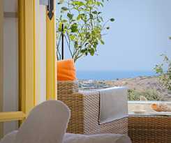 Ailouros summer hotel