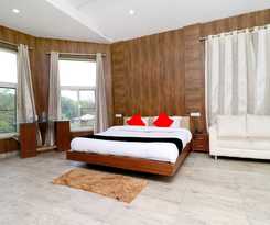 Hotel Capital O 3864 Master Farm