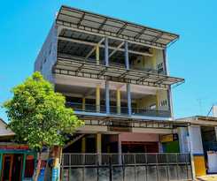 Hotel Super OYO 1759 Family Residence Syariah