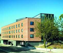 Yugo Explore - Broadstone Hall