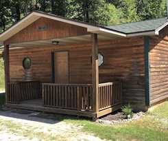 Hotel Bullwinkles Rustic Lodge