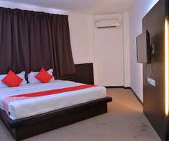 Hotel OYO 43960 Laksamana Executive and Boutique