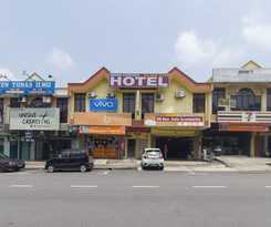 Hotel OYO 44072 Mines Cempaka