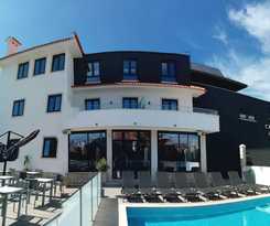 Villa Caparica Hostel