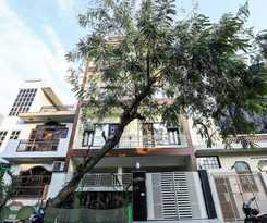 Hotel OYO 29022 Golden Imperial