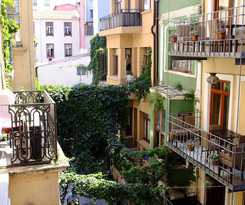 Chambers Of The Boheme - Hostel