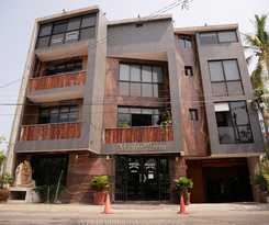 Hotel Nopalero Suites Hostel