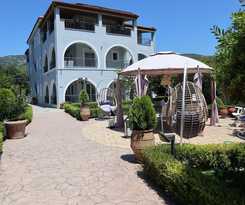 Delphin Rooms Sivota
