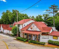 Log Cabin Inn