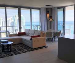 Hotel HYDE Beach House Resort Rental