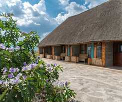 Hotel Kyaninga Royal Cottage