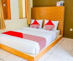 Super OYO 1340 Wisma Alamanda