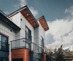 Hotel Basecamp Suites Canmore