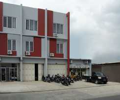 Hotel Super OYO 2183 Cibeureum Residence